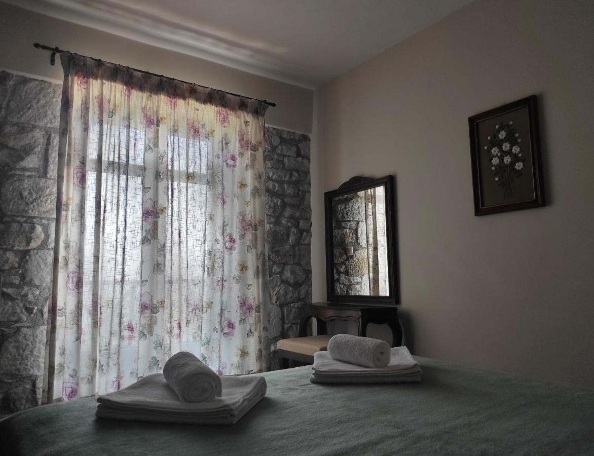 Meterizi Guesthouse Varvítsa Extérieur photo
